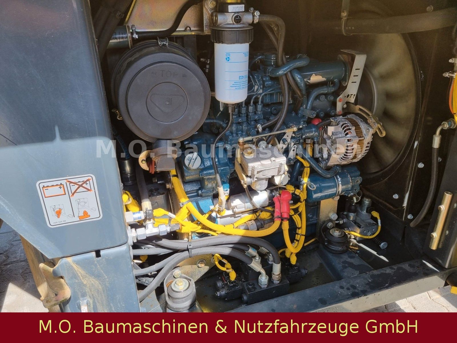 Fahrzeugabbildung BOMAG BW 154 ACP-4AM / Kombiwalze /