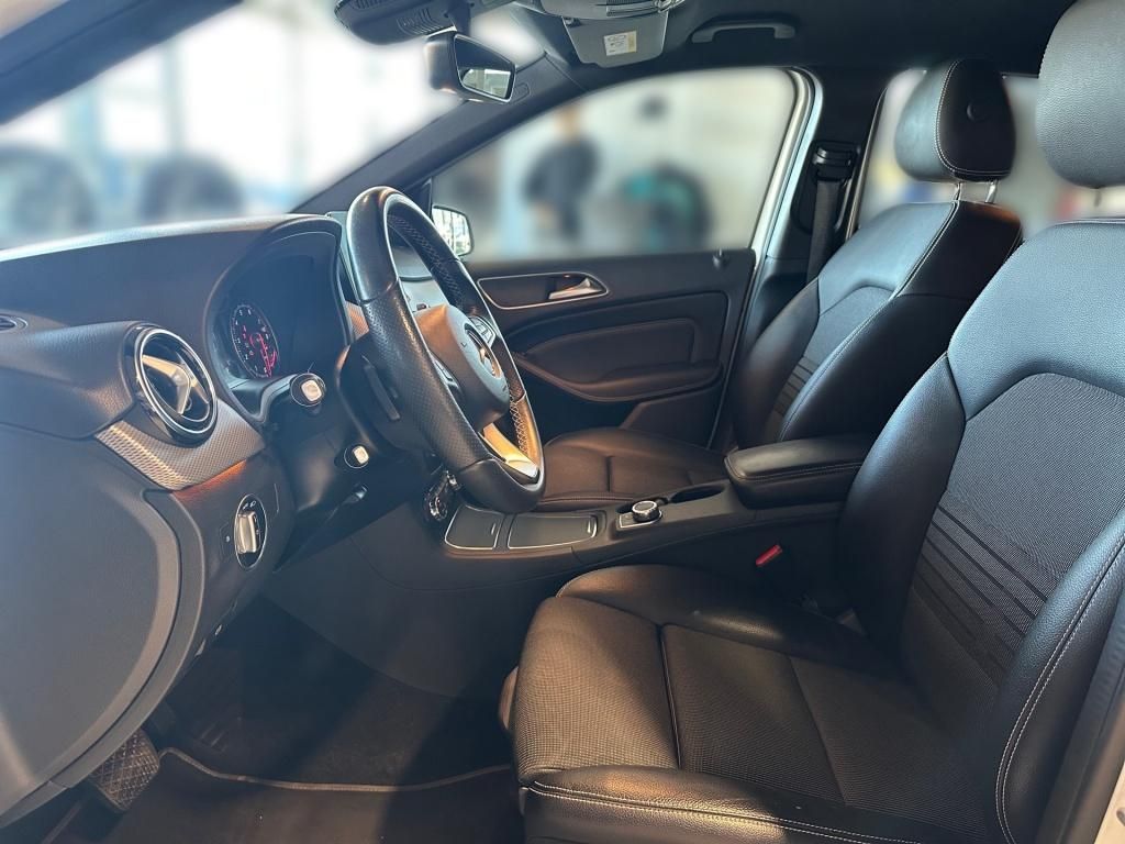Fahrzeugabbildung Mercedes-Benz B 200 Night Navi SHZ LED KAM Totwink. RDK