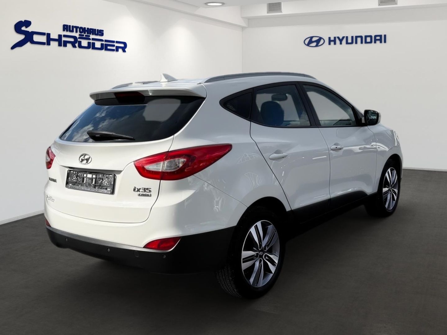 Fahrzeugabbildung Hyundai ix35 1.7 CRDi FIFA WM Gold Navi Kamera Teilleder