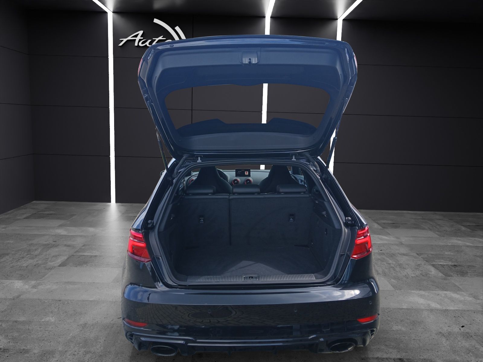 Fahrzeugabbildung Audi RS 3 Sportback quattro S-tronic Matrix Navi AVC