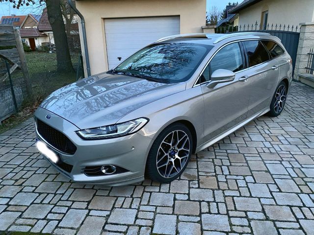 Ford Mondeo Turnier Titanium LED Panorama