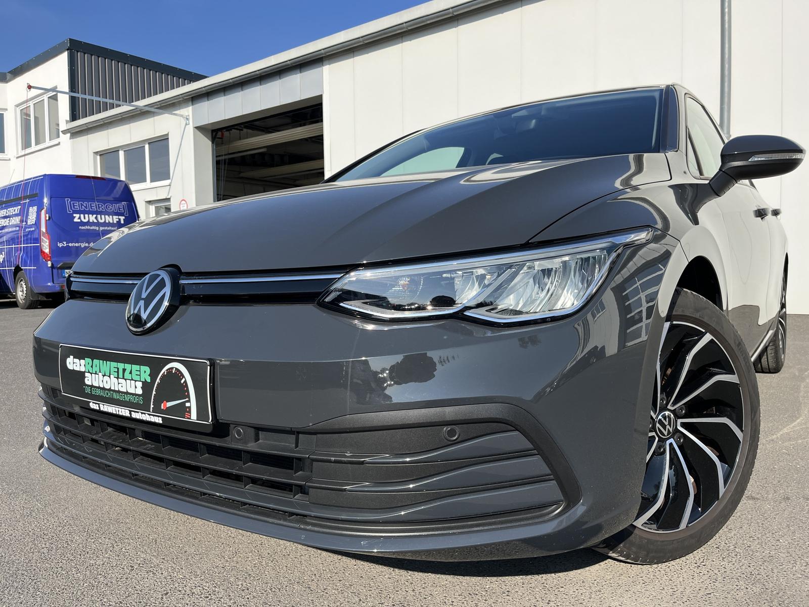 Volkswagen Golf 2.0 TDI Life 131€ m.20% Anz. Navi TravelAss