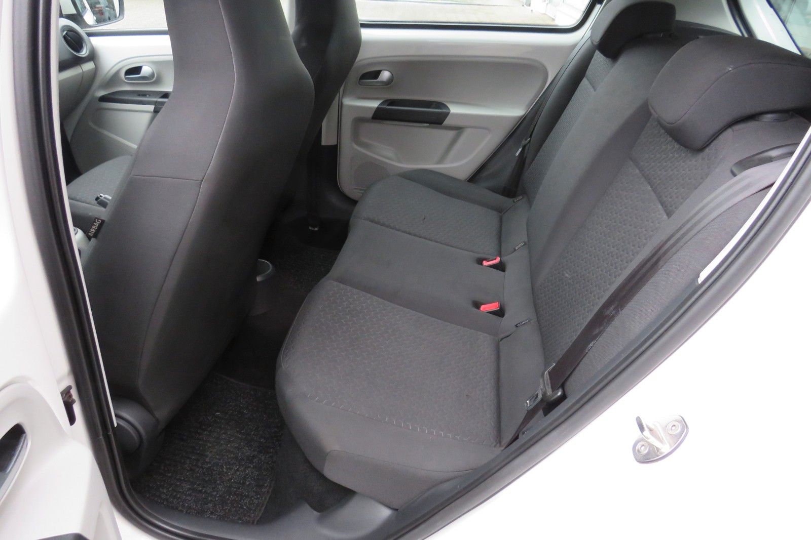 Fahrzeugabbildung SEAT Mii Style 4T KLIMA SITZH. MAPS&MORE 1.HD