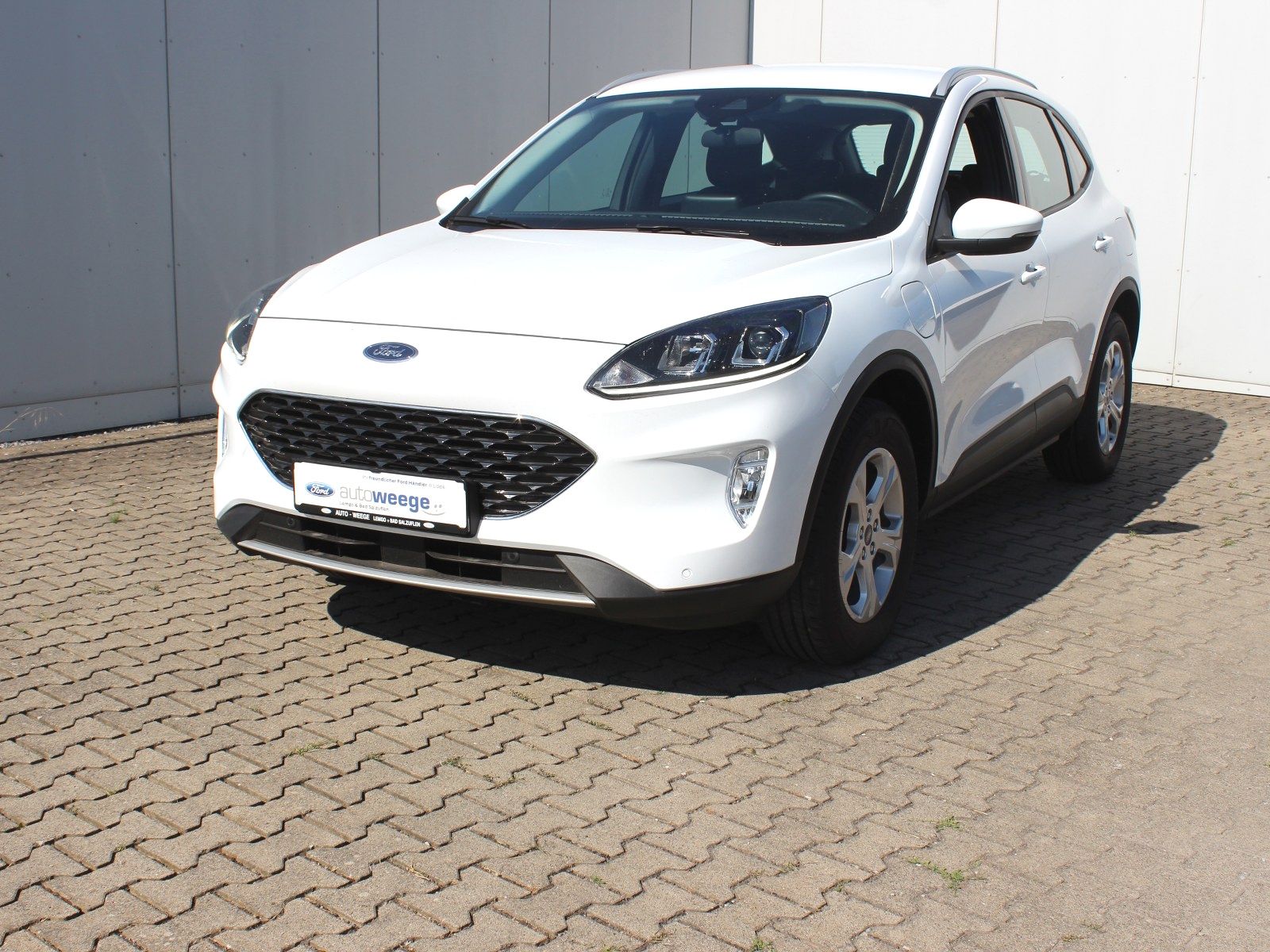 Fahrzeugabbildung Ford Kuga Plug-In Hybrid Cool & Connect 2,5 Duratec