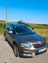 Skoda Yeti ( Greenline ) 1,6 TDI  53700 km... - Skoda Yeti mit Diesel-Antrieb: 1.6