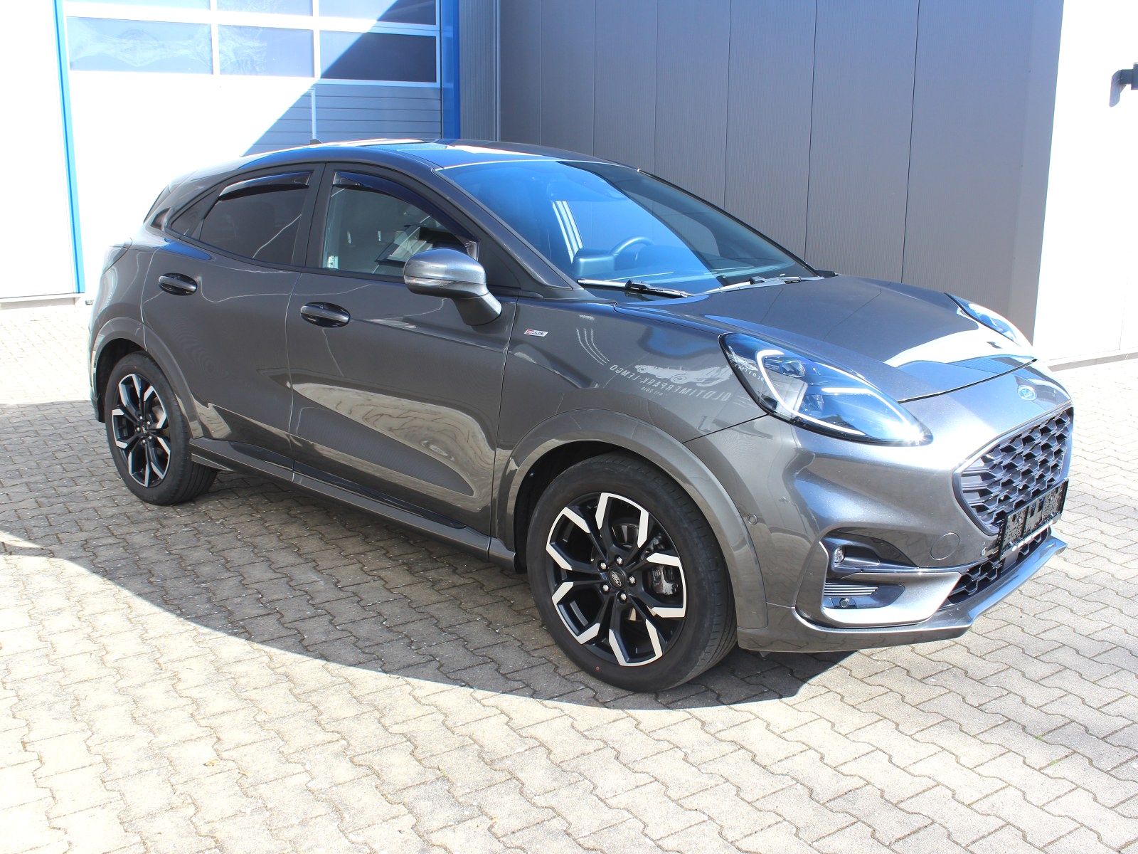 Fahrzeugabbildung Ford Puma ST-Line X 1,0 EcoBoost Mild Hybrid