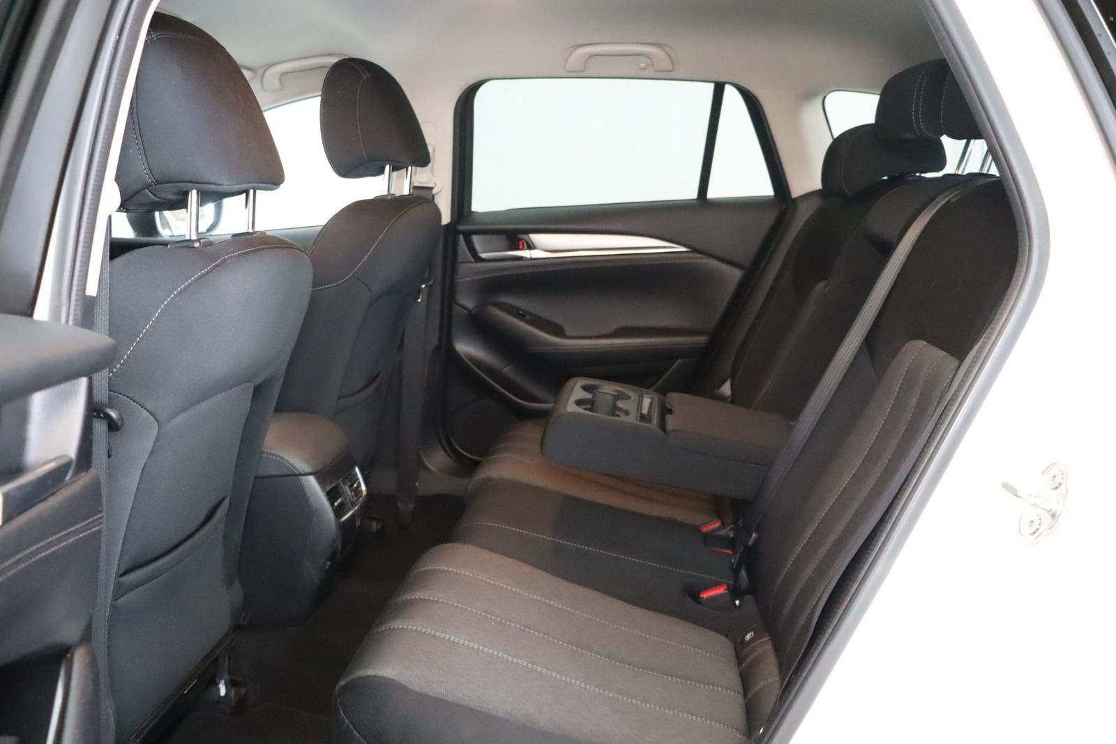 Fahrzeugabbildung Mazda 6 Kombi 1. Hand * Mwst. ausw. * HUD * Sitzhzg.
