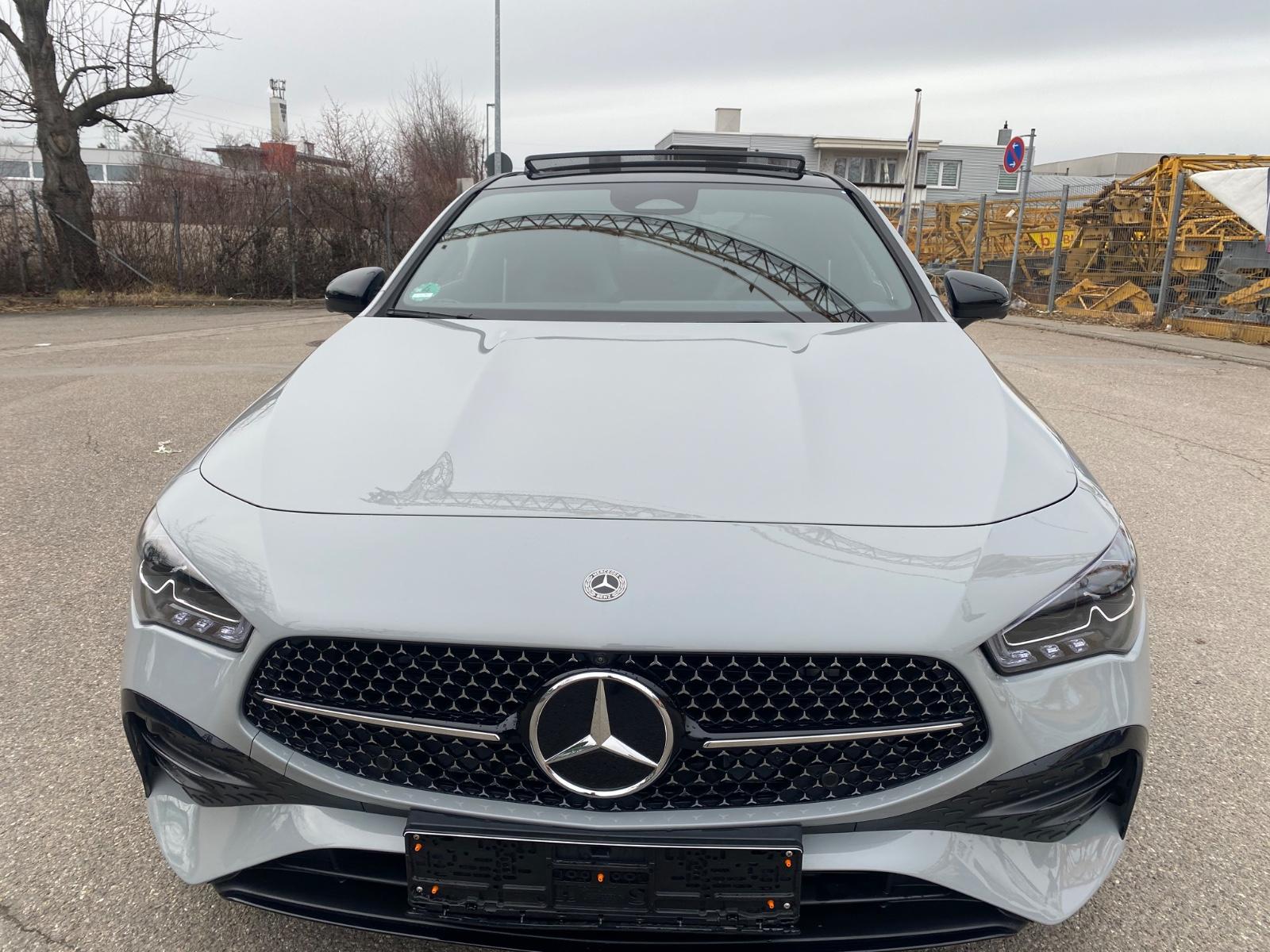 Mercedes-Benz CLA 200,AMG Line,Pan,Dist,HeadUp,Memory,ambiente