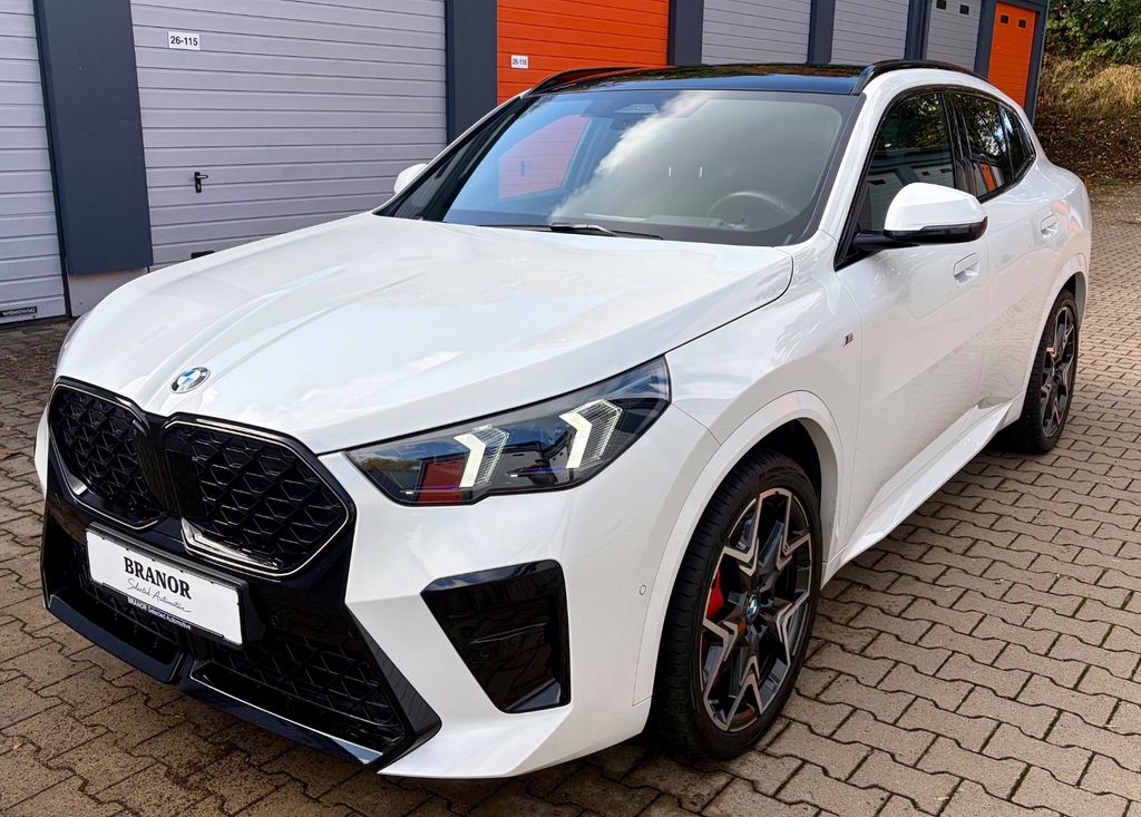 Image of BMW X2