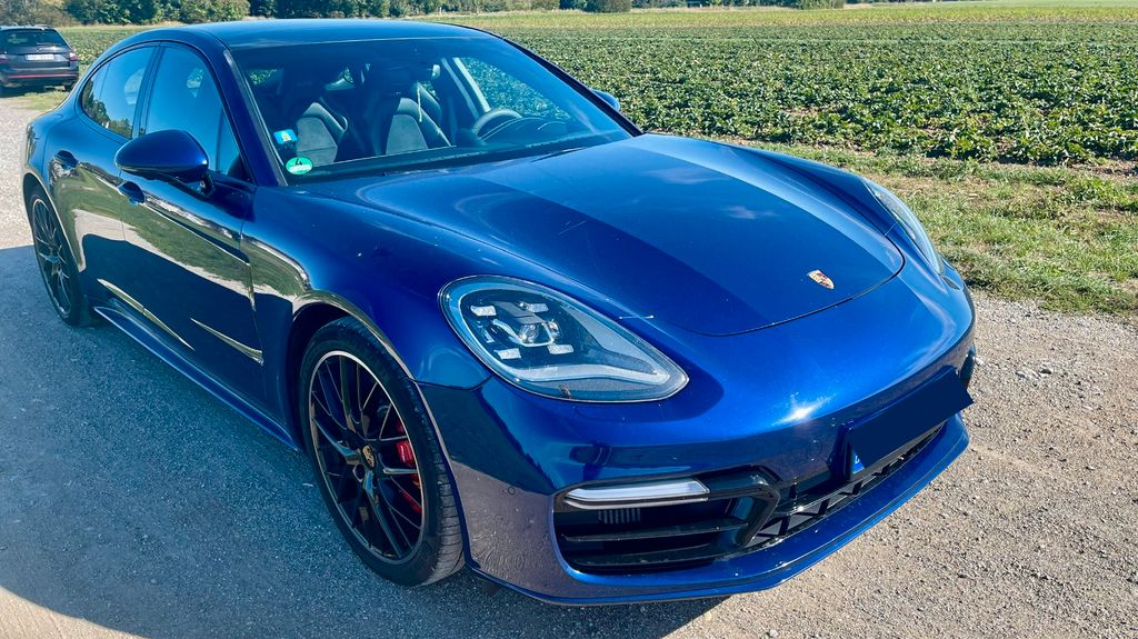 Image of Porsche Panamera