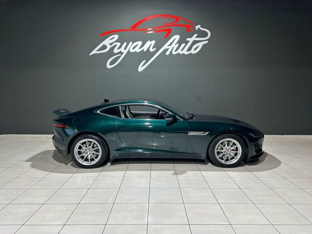 Jaguar F-Type Coupe 2.0 i4 AUT 300cv IVA ESPOSTA