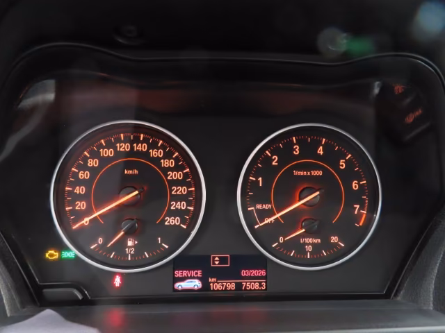 BMW 118 i Sport Line Sport Soundsystem HarmanKardon 