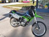 Kawasaki KLX 250 s - MOTORRAD VON 126 BIS 250 CCM