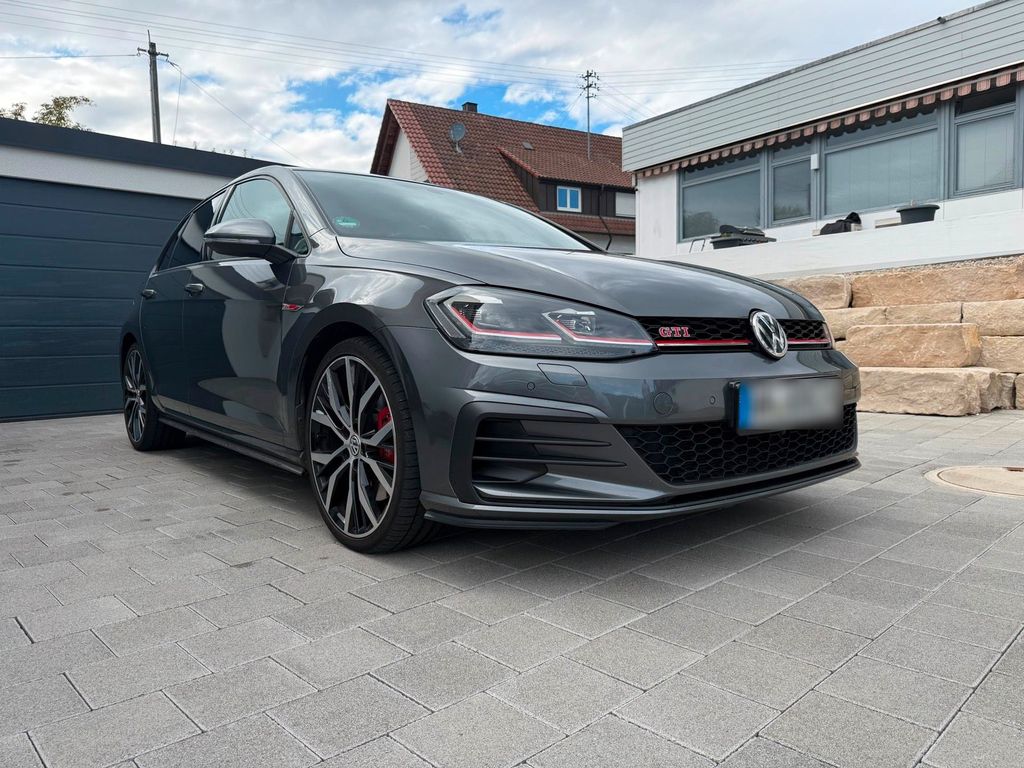Image of Volkswagen Golf