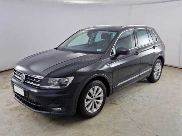 Volkswagen VOLKSWAGEN Tiguan 1.6 TDI SCR Business BlueMotio