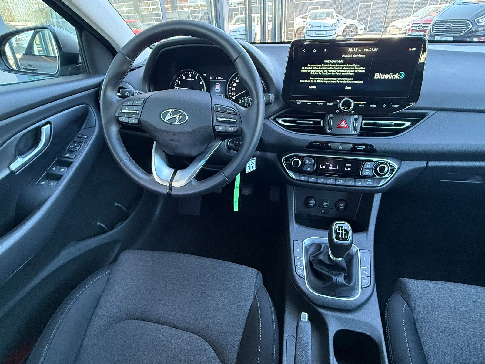Fahrzeugabbildung Hyundai i30 Trend Mild-Hybr.48V NAVI CAM KLIMA ALLWETTER