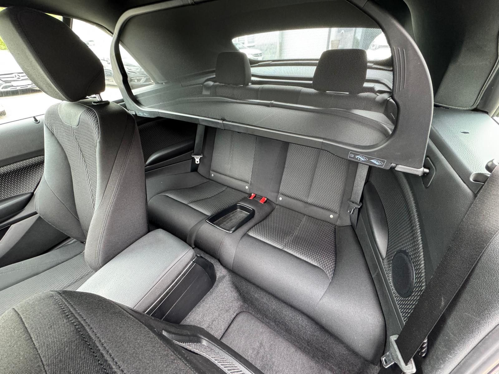 BMW 218, 2016, Benzin, 136 PS