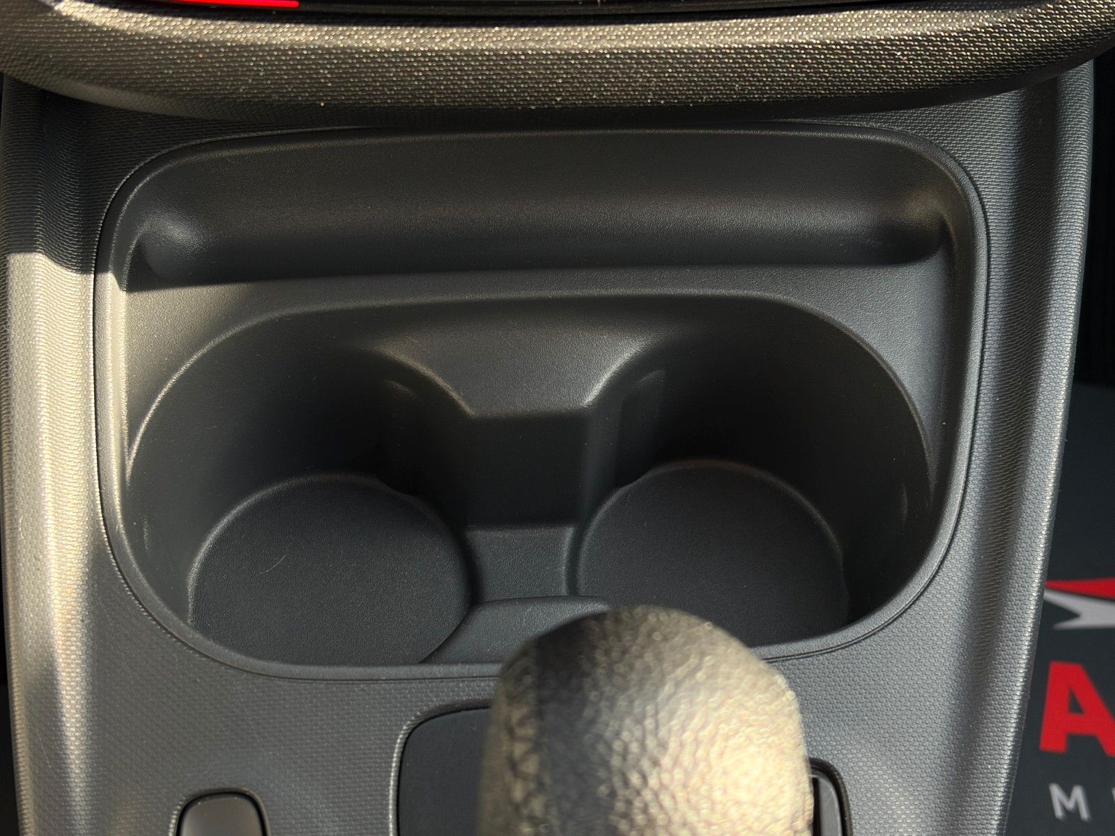Fahrzeugabbildung Smart ForFour Passion 1.0 Autom. SHZ LIMIT PDC BT USB