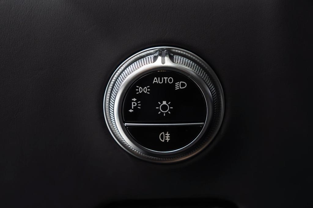 Mercedes-Benz SL 43 AMG