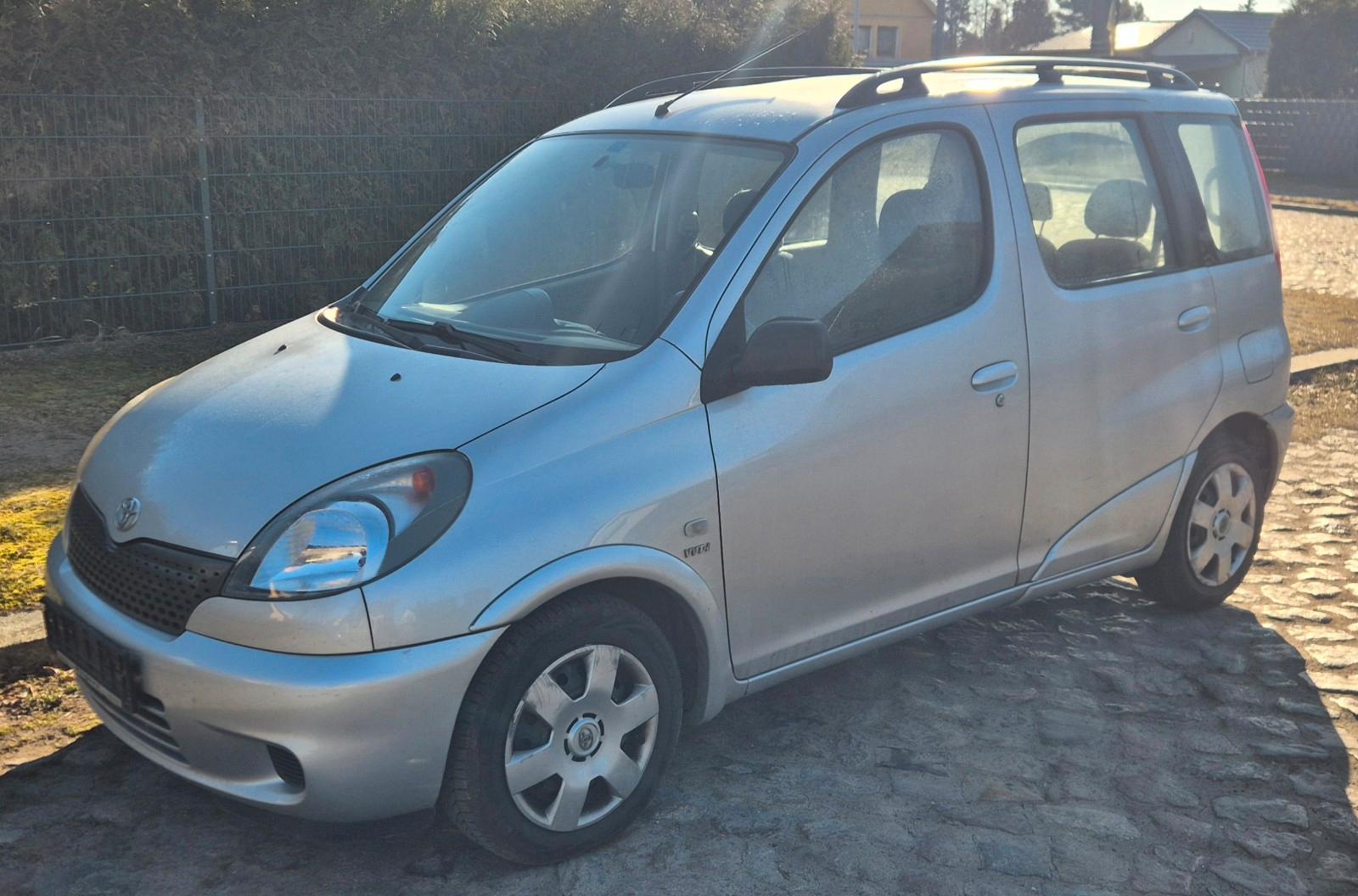 Toyota Yaris 1.5 Linea Sol