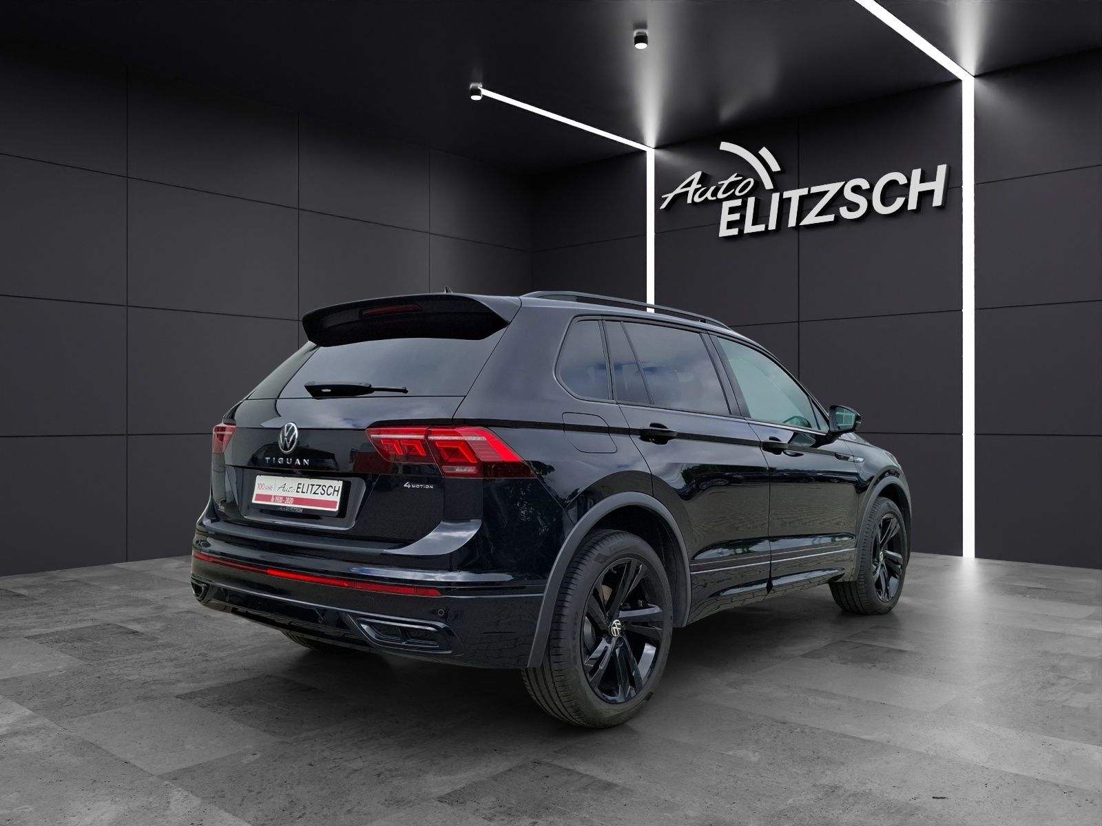 Fahrzeugabbildung Volkswagen Tiguan TDI R-Line DSG 4M Matrix AHK Navi AID ACC