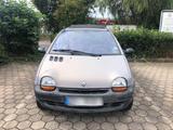 Renault Twingo Automatik|Panorama|TÜV neu - Renault Twingo Gebrauchtwagen in Kassel