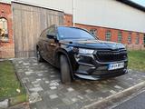 Skoda Kodiaq 2.0 TSI DSG 4x4 RS AHK ACC LEDER - Skoda Kodiaq RS mit Benzin-Antrieb
