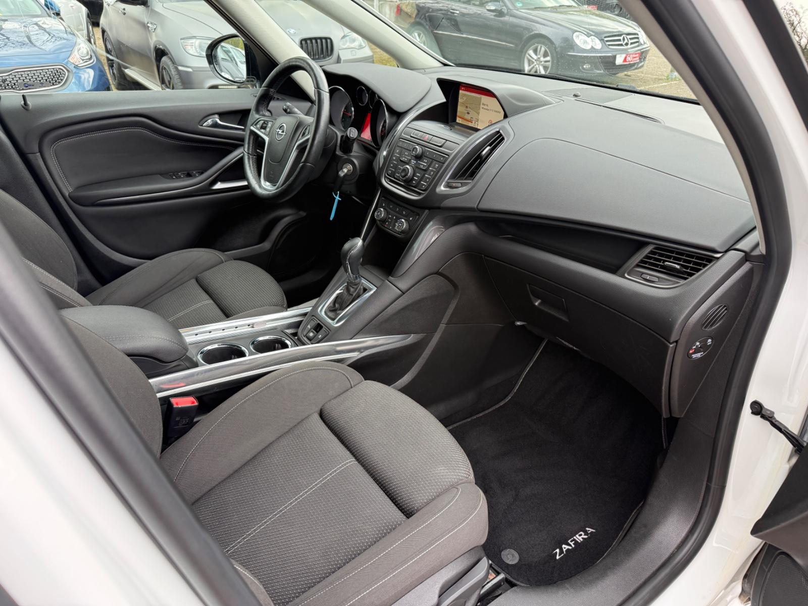 Opel Zafira Aut.7Sitzer Navi Bi-Xenon FlexFix Kamera