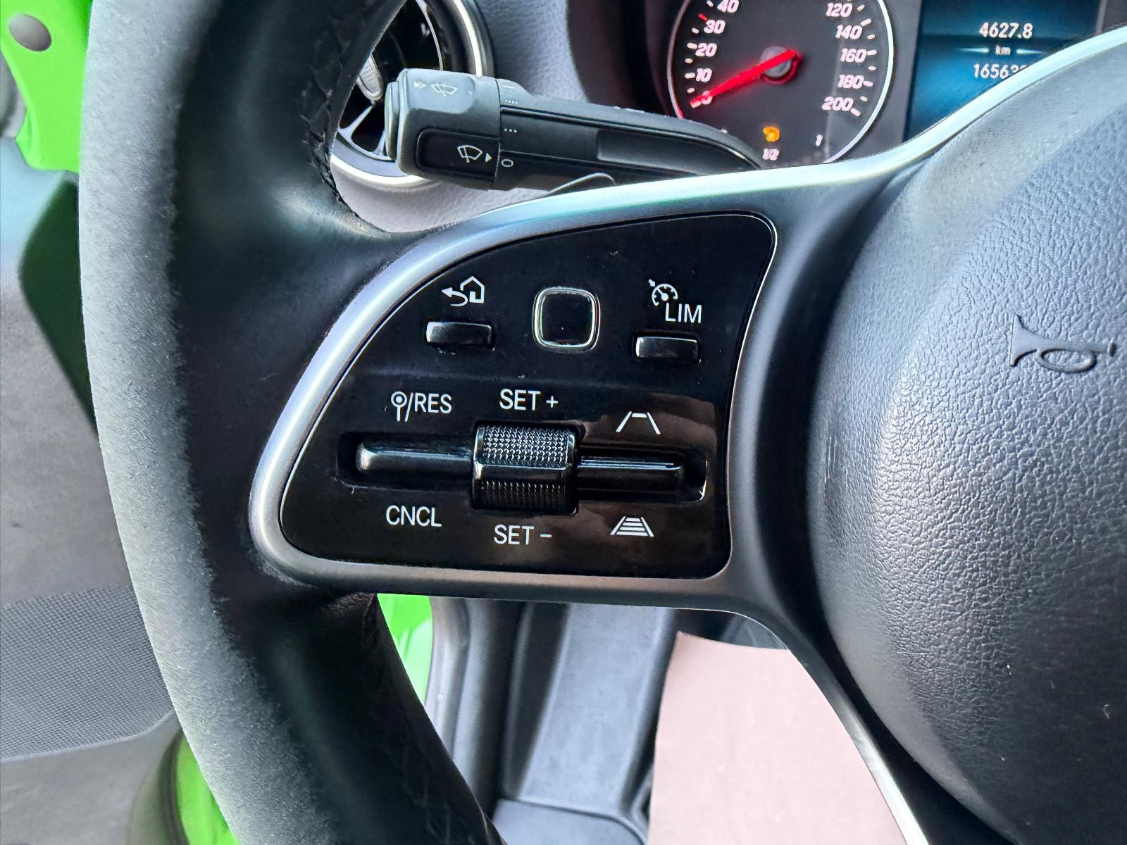 Mercedes-Benz Sprinter 319 CDI V6 Kasten L2H2 RWD Navi Automat