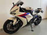 Honda CBR 1000 RR SC59 Facelift| Insp. neu - Offers matching your search criteria