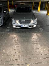 Mercedes-Benz E 240 4MATIC ELEGANCE Elegance - Mercedes-Benz E 240: Elegance