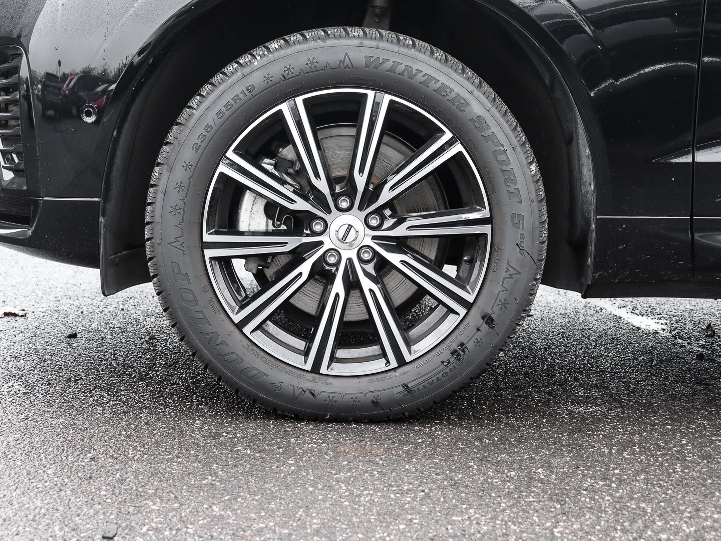 Volvo XC60 Plus Dark Recharge Plug-In Hybrid AWD T8 Tw imagem 3