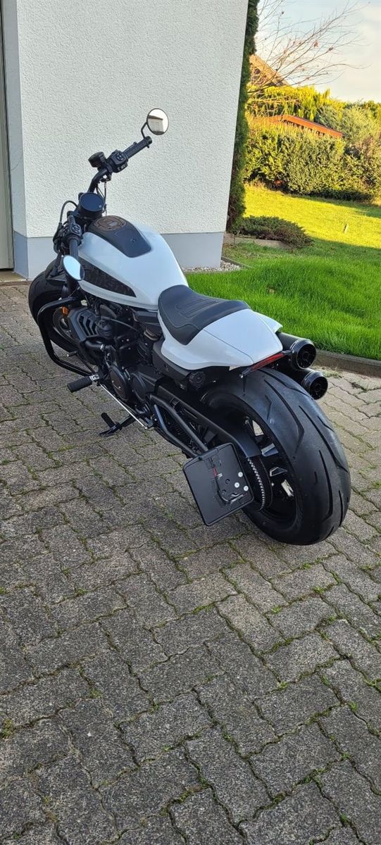 Fahrzeugabbildung Harley-Davidson Sportster S RH1250S