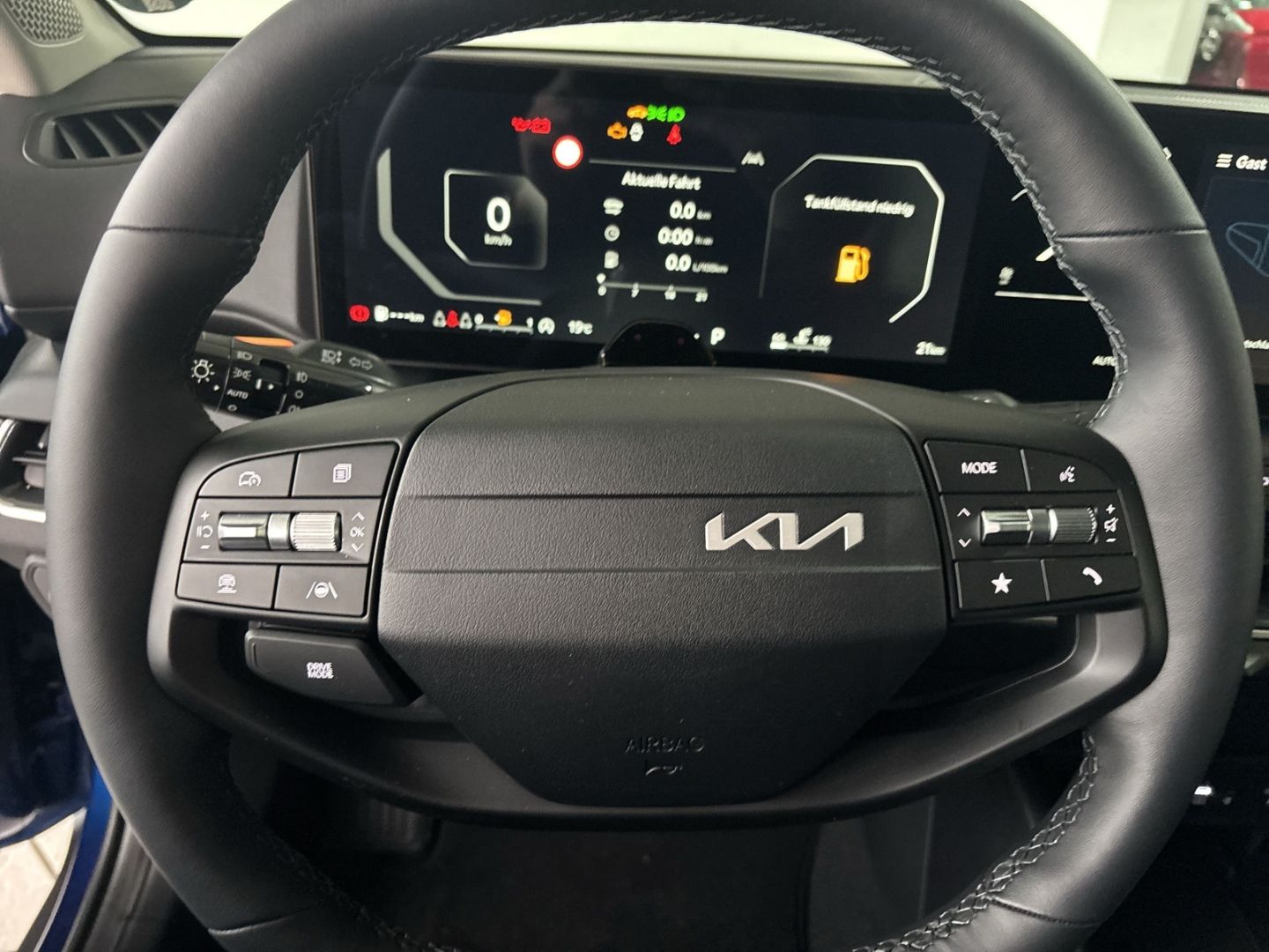 Kia K4 - Bild 15