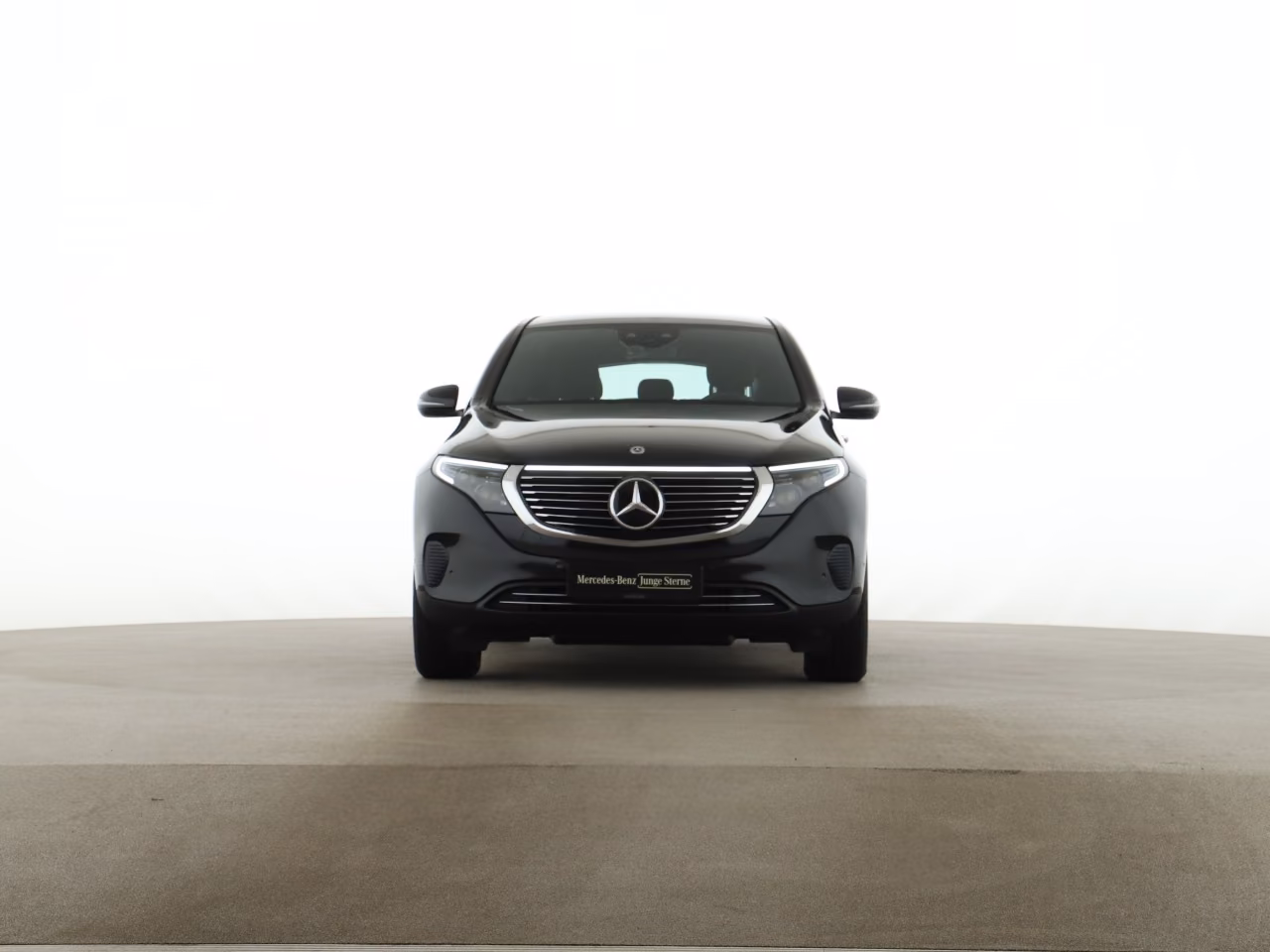 Mercedes-Benz EQC 400 4M AHK Distronic Multibeam Kamera
