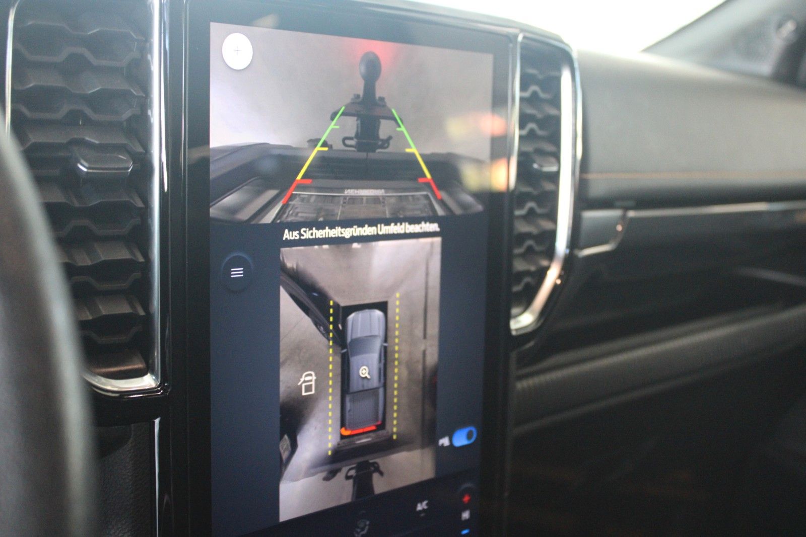 Fahrzeugabbildung Ford Ranger Wildtrak Automatik AHK Leder ACC STDHZ