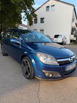 Opel Astra H 1.9 CDTI - Opel Astra aus 2006 mit Diesel-Antrieb: Limousine