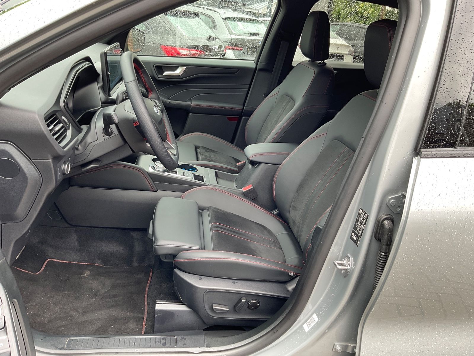 Fahrzeugabbildung Ford Kuga 1.5 EcoBoost ST-Line X,Navi,Kamera,Headup