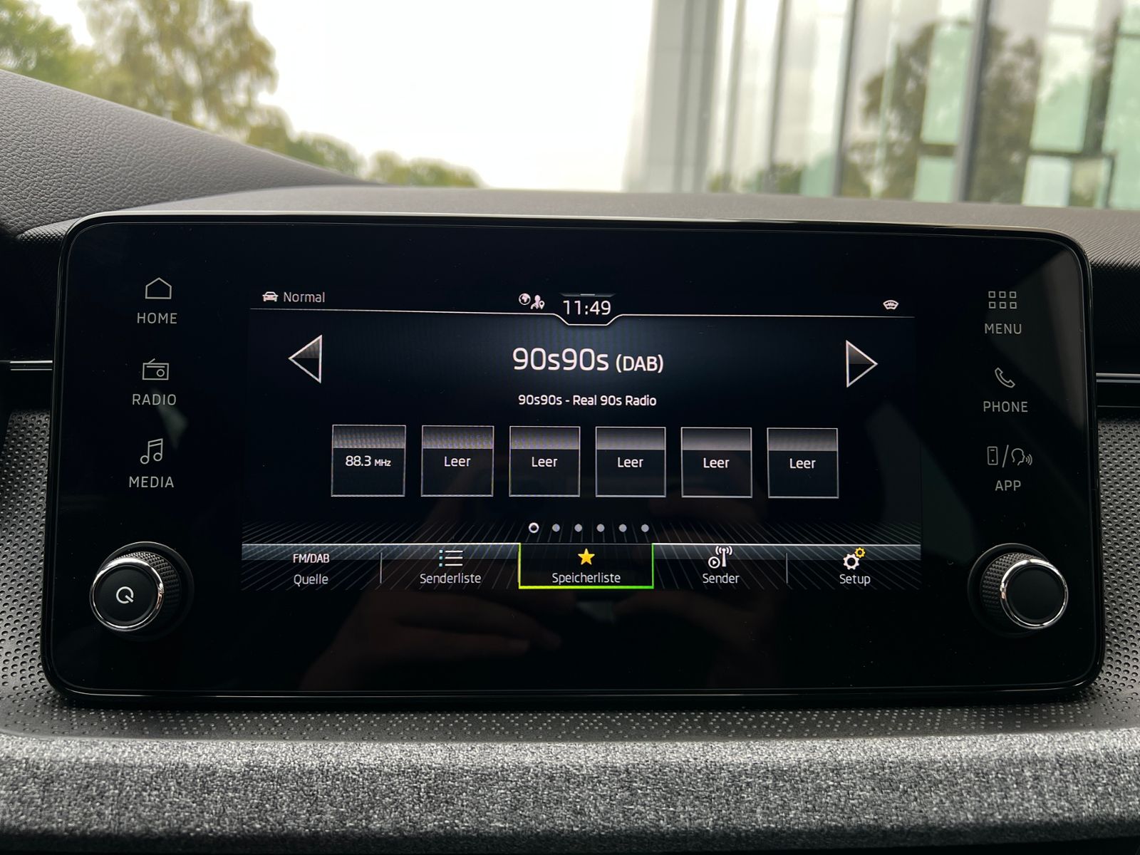 Fahrzeugabbildung SKODA Kamiq DRIVE 1,0 TSI DSG *Matrix LED, Smart Link,
