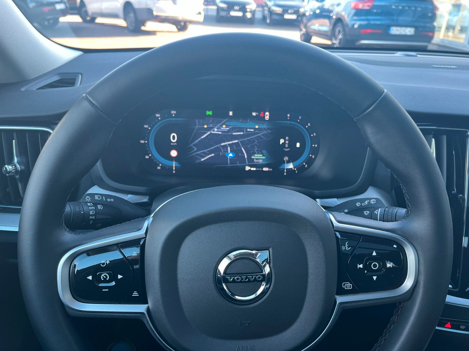 Volvo V60 B4 DCT Plus Dark foto 17