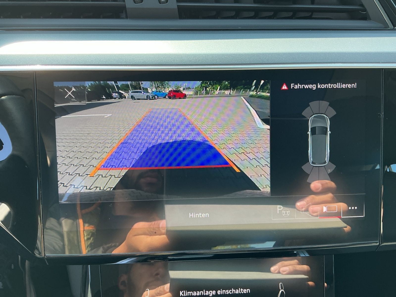 Audi e-tron - Bild 18