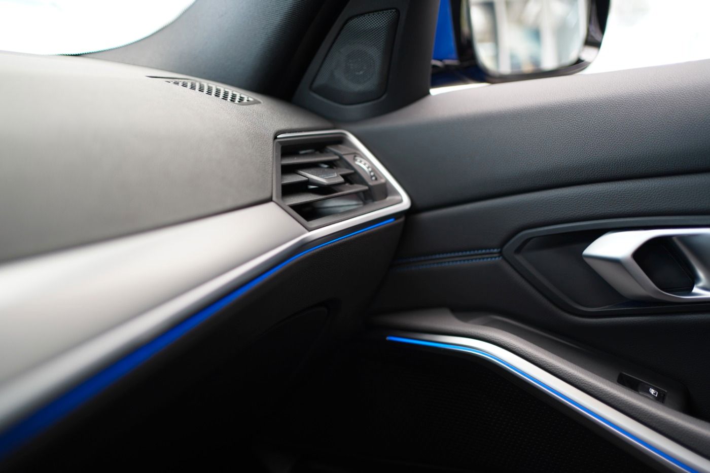 Fahrzeugabbildung BMW 320d xDrive M-Sport +LiCoPro+Parking Assistant+