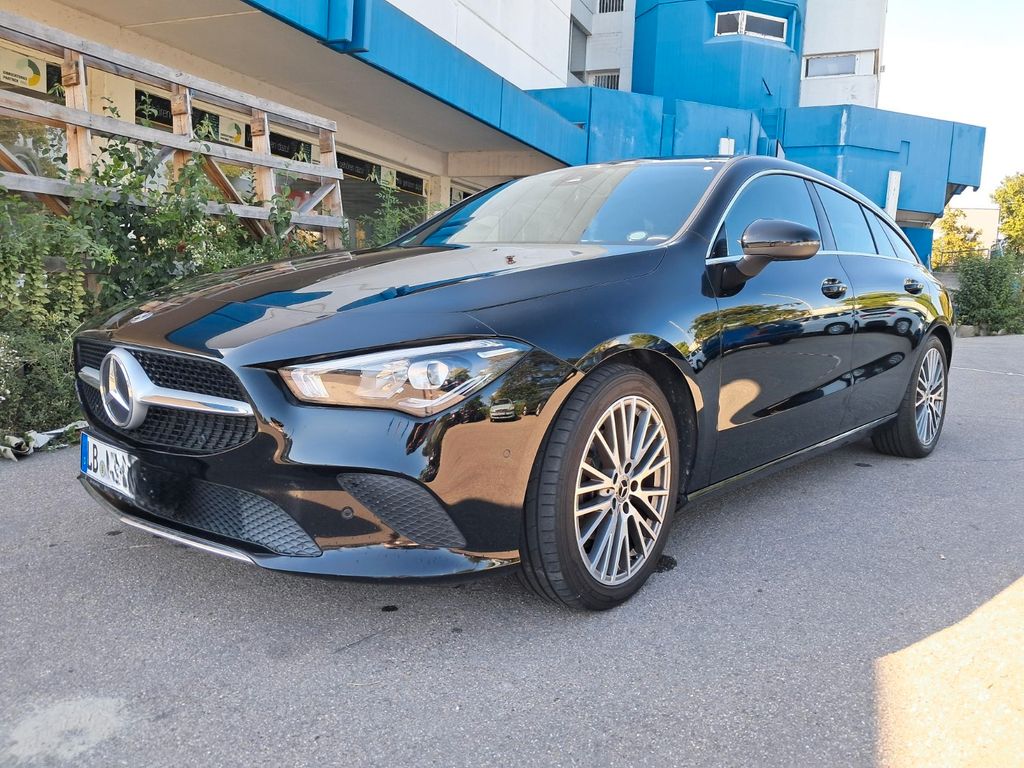 Image of Mercedes-Benz CLA 180 Shooting Brake