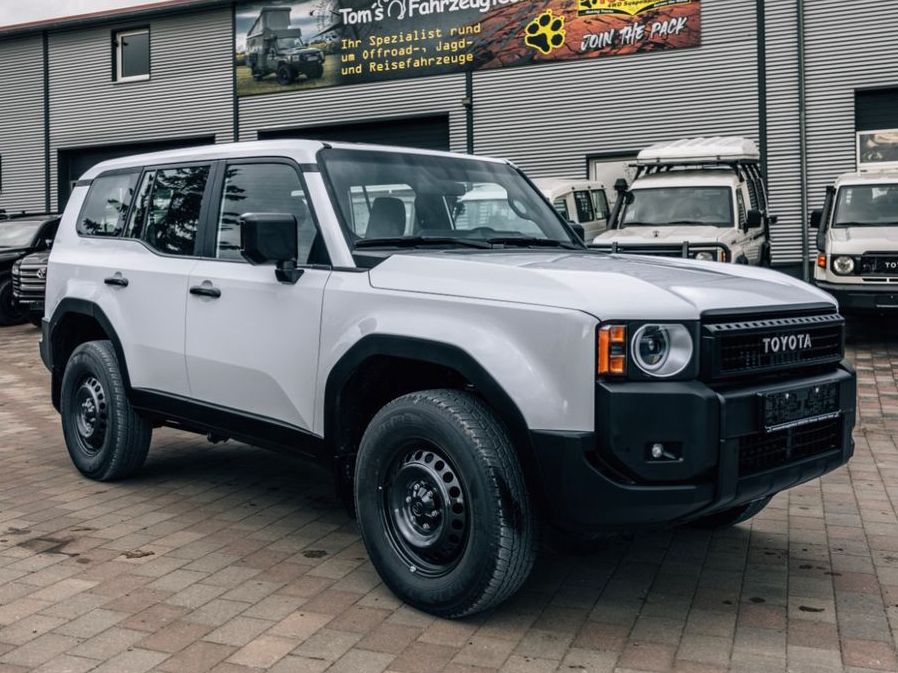 Toyota Land Cruiser Prado 250 imagem 2