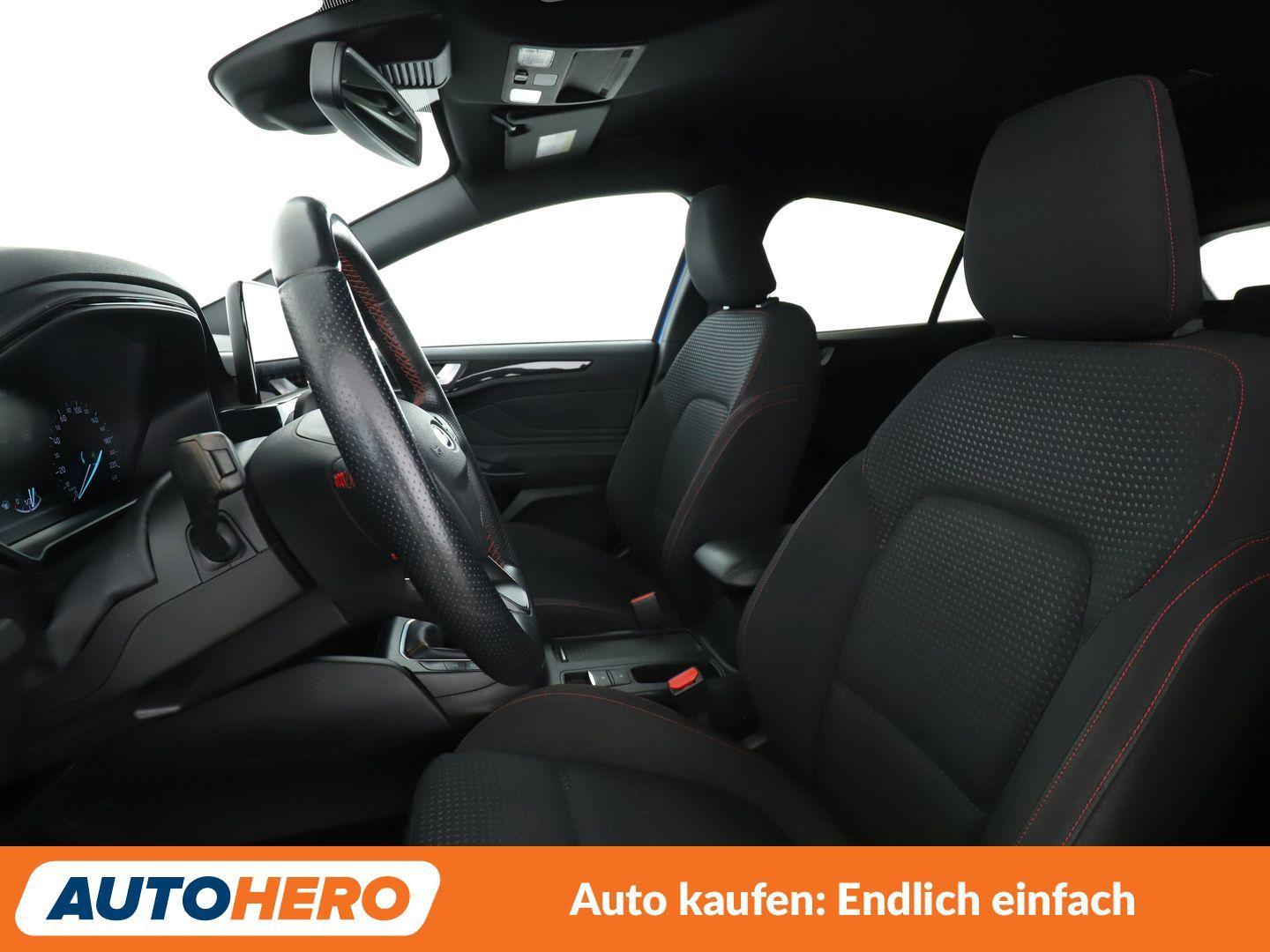 Ford Focus 2.0 TDCi EcoBlue ST-Line *NAVI*PDC*LED*SHZ