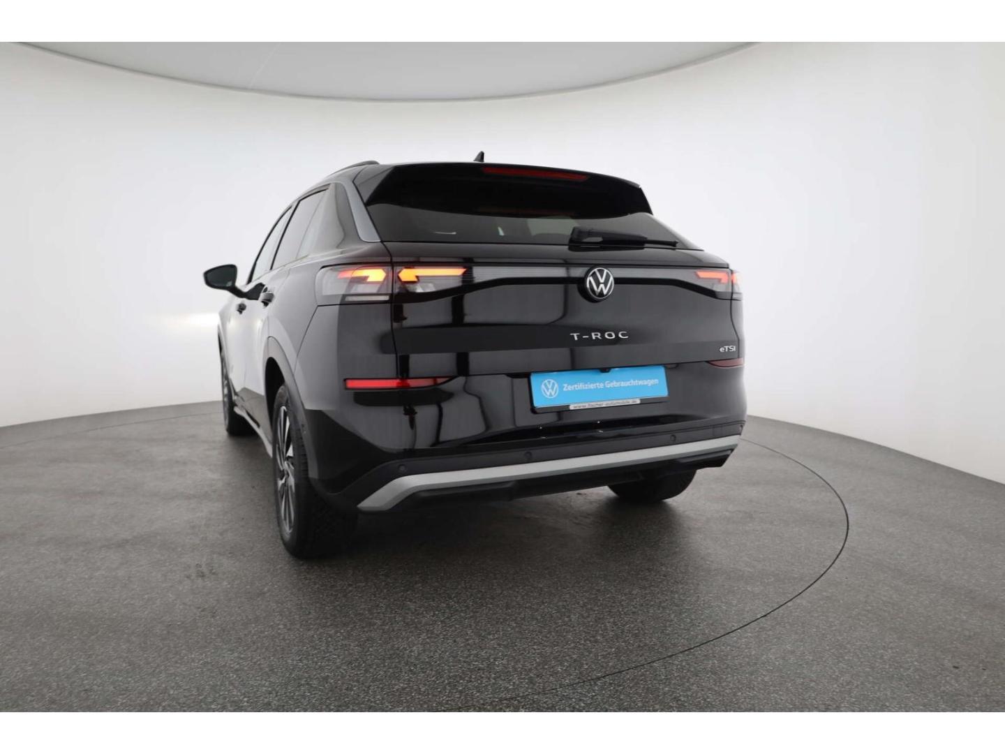 Volkswagen T-Roc 1.5 eTSI Life DSG NAV/LED/RFK/ACC/SH/PDC, миниатюра 23