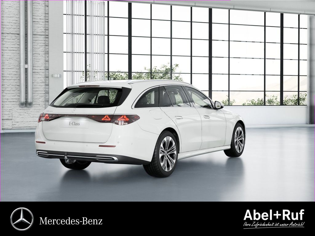 MERCEDES-BENZ E-Class 2026