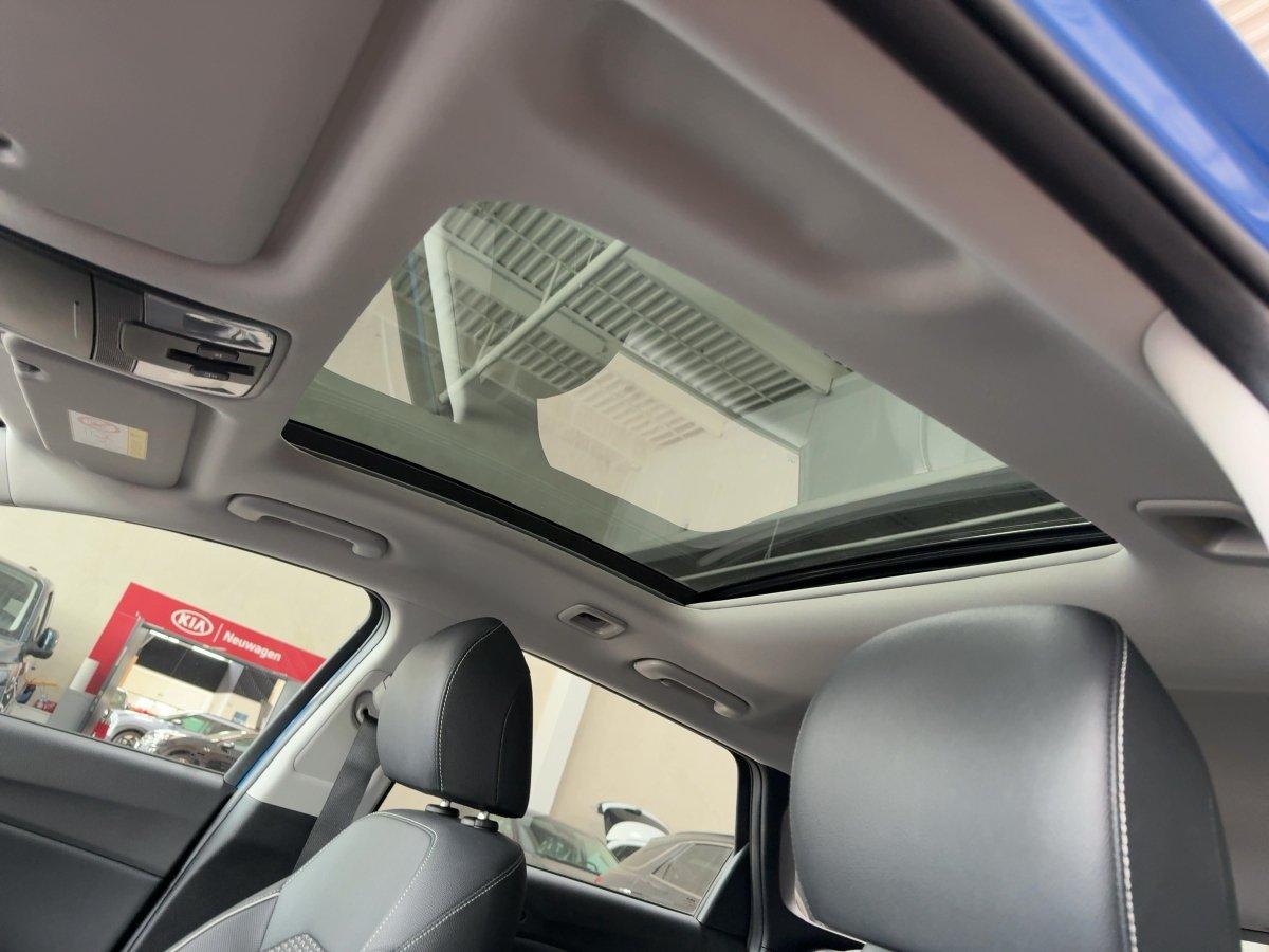 Kia cee'd Sportswagon Spirit Glasdach+LED+Kamera ACC