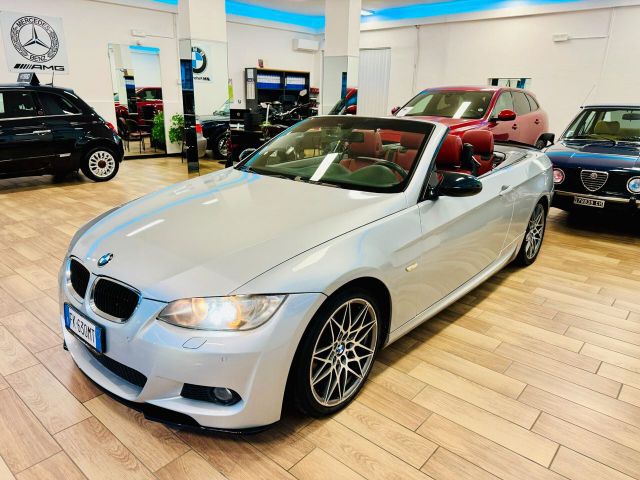 BMW 320d Cabrio M-Sport PERFORMANCE / Navi PRO /