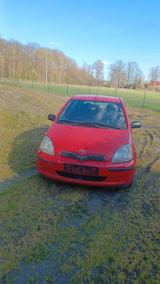 Toyota Yaris 1.0 vvti sauber.  EXPORT AFRI... - gebrauchte Toyota Yaris aus dem Jahr 2001